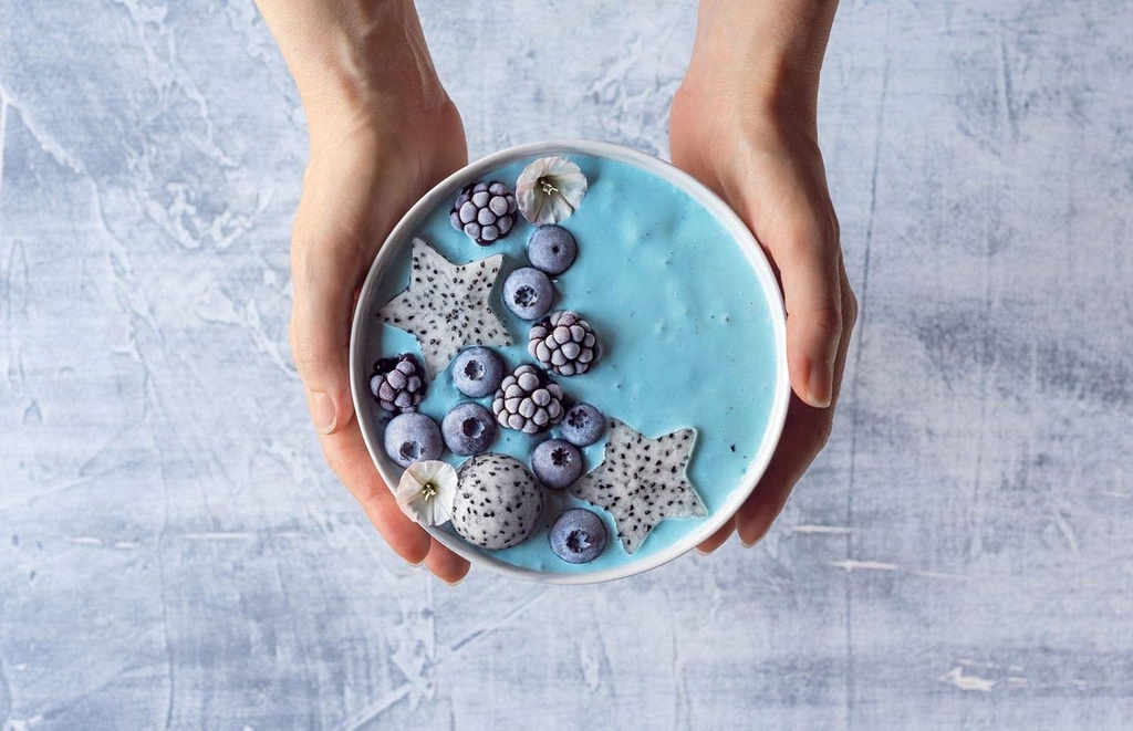 blue-spirulina-powder-pure-from-blue-gre-5.jpg