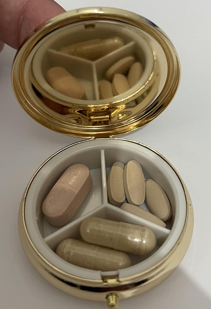 happy-pills-pill-organizer-cute-metal-pi-2.jpg